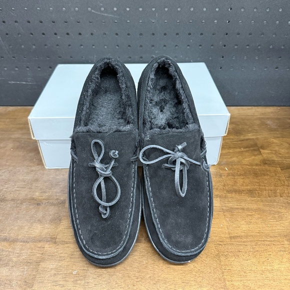 New W/ Box! Men's Vionic Adler Black Suede Outdoor Moccasin Slippers Size 8.5 - Picture 3 of 5